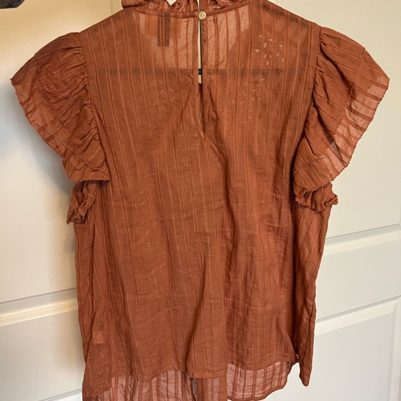 Universal Thread Women's Top - Picture 2 of 3